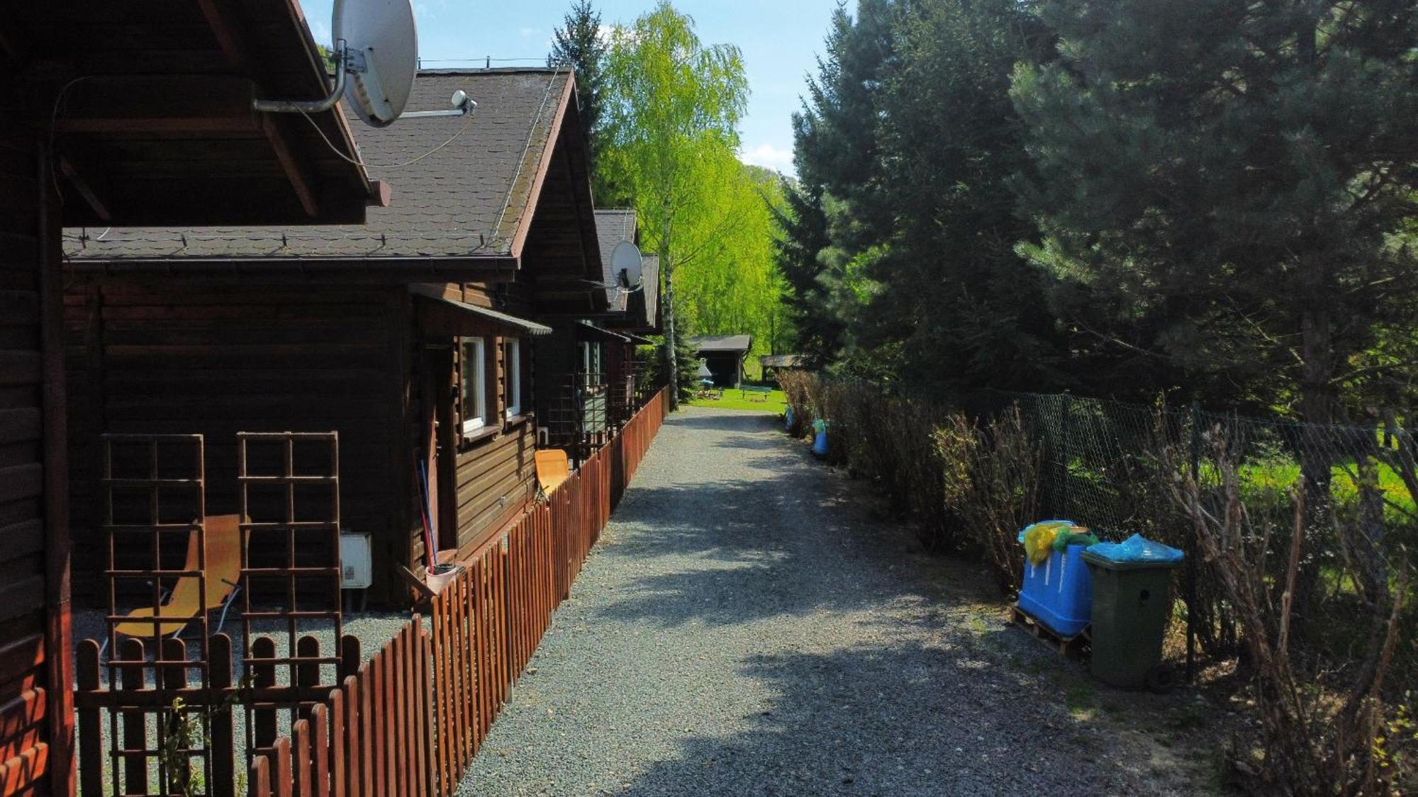 Stanica Pod Zadzierna Domki Caloroczne Lubawka Exterior photo